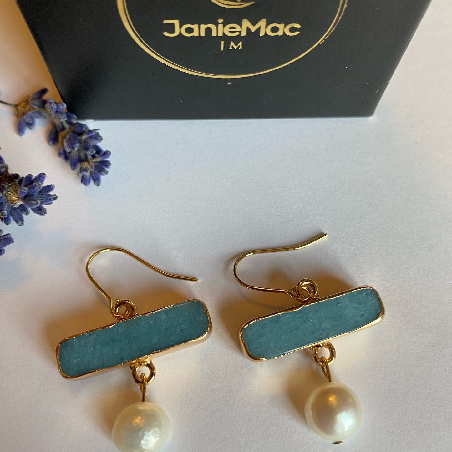 Jade and Fresh Water Pearl Earrings