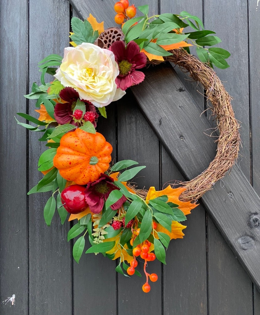 Autumnal wreath