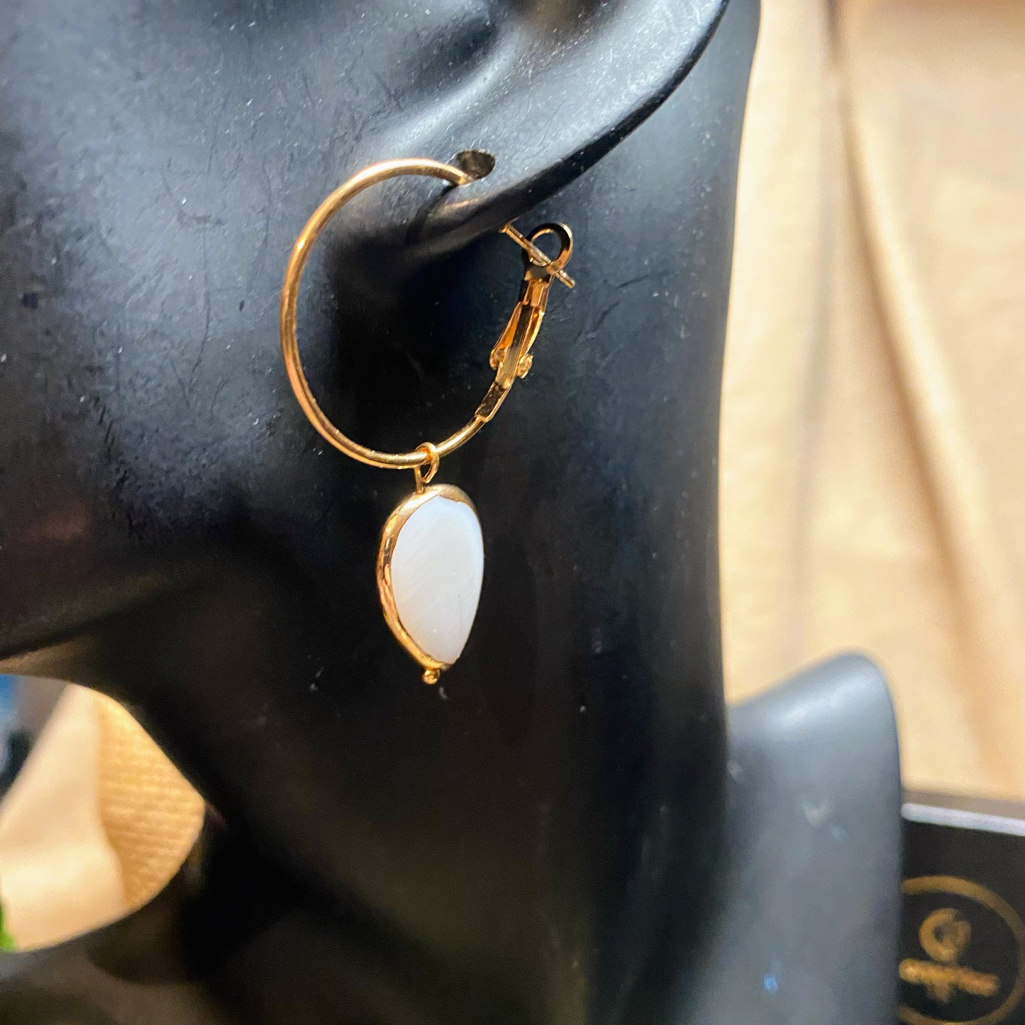 Shell Pearl Hoop Earrings