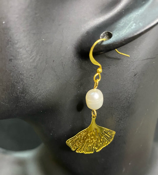 White Lotus Earring