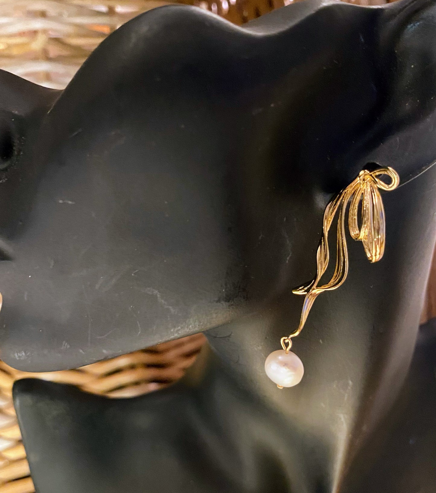 Stunning Bow Earrings