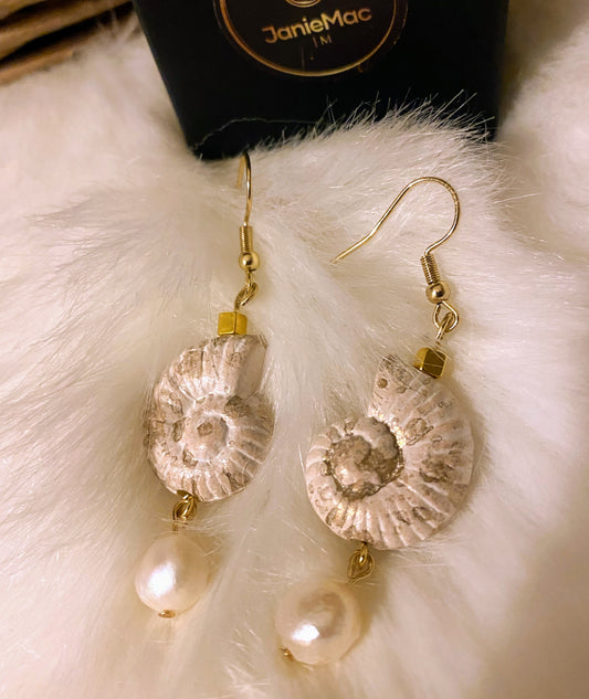 Beach vibe Earrings