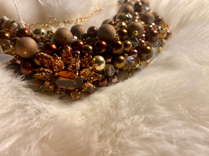 Vintage Brooch Collar