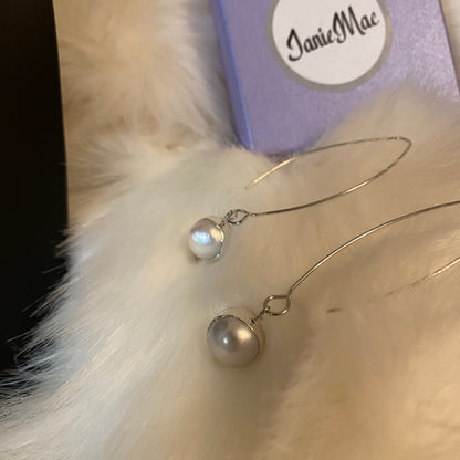 Stormy light grey Fresh Water Pearl Earrings